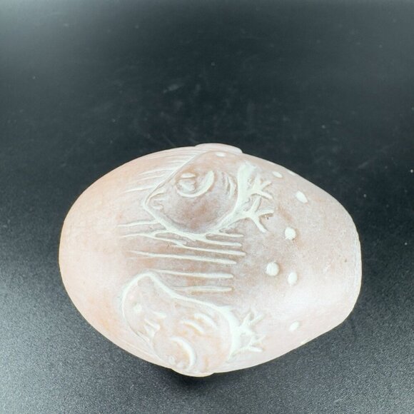 Vintage 1994 Isabel Bloom Egg Figurine Paperweight Signed Baby Chicks Chickens - Picture 11 of 11